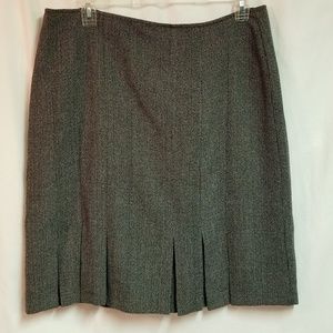 Dressbarn Woman Black & White Tweed Skirt Size 16W